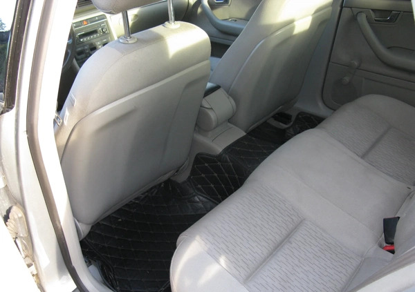 Audi A4 cena 18000 przebieg: 304000, rok produkcji 2006 z Radom małe 46